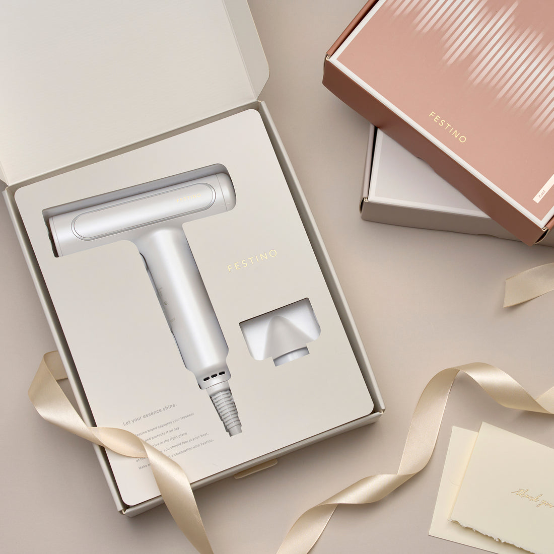 ［特典付］ツヤモイスト ドライヤーRe